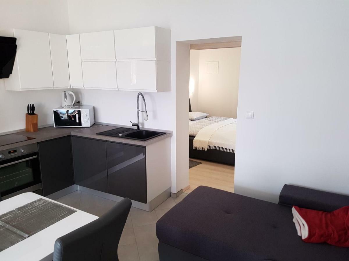 Apartment Roko Kolinda 1 Bibinje Exterior foto